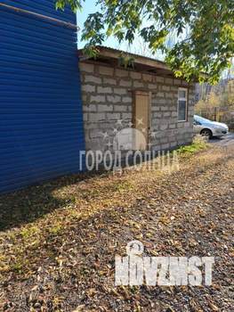 Дом 200м&sup2;, 2-этажный, участок 4 сот.  