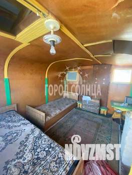 Дом 37м&sup2;, 2-этажный, участок 10 сот.  