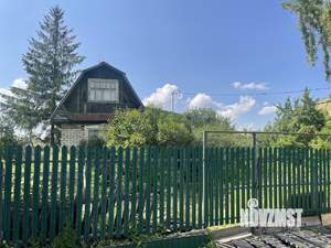 Дом 20м&sup2;, 2-этажный, участок 6 сот.  