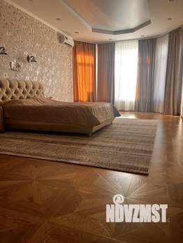 Коттедж 430м&sup2;, 3-этажный, участок 8 сот.  