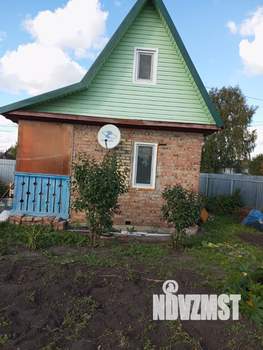 Дом 18м², 2-этажный, участок 6 сот.  