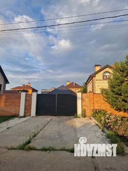 Дом 100м&sup2;, 1-этажный, участок 7 сот.  