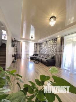 Коттедж 136м&sup2;, 2-этажный, участок 4 сот.  