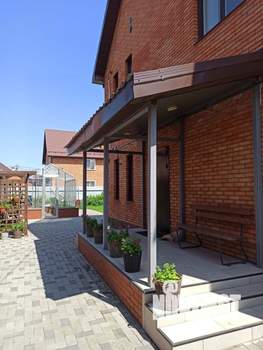 Таунхаус 196м&sup2;, 3-этажный, участок 4 сот.  