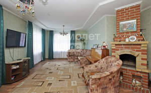 Дом 268м², 2-этажный, участок 15 сот.  