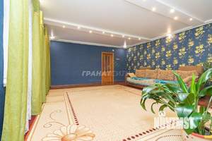 Дом 189м&sup2;, 2-этажный, участок 3 сот.  