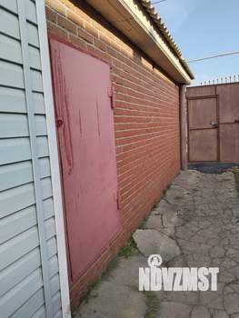 Дом 161м&sup2;, 2-этажный, участок 3 сот.  