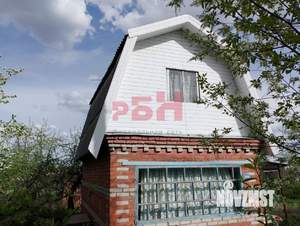 Дом 40м², 2-этажный, участок 6 сот.  