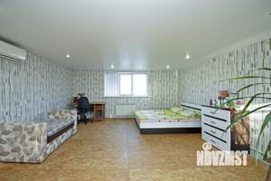 Дом 100м², 2-этажный, участок 3 сот.  