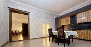 Дом 336м&sup2;, 3-этажный, участок 5 сот.  