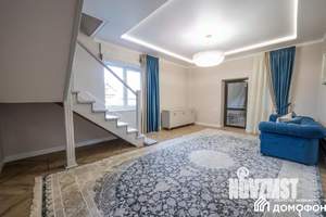 Коттедж 180м², 2-этажный, участок 9 сот.  