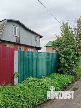 Дом 37м&sup2;, 2-этажный, участок 6 сот.  