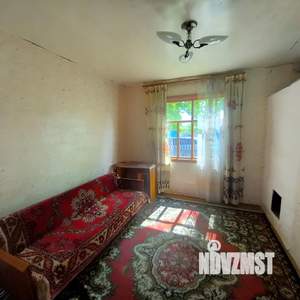 Дом 40м&sup2;, 2-этажный, участок 5 сот.  