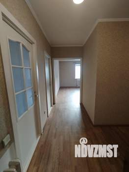 Дом 101м&sup2;, 2-этажный, участок 7 сот.  