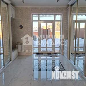 Дом 268м&sup2;, 2-этажный, участок 10 сот.  