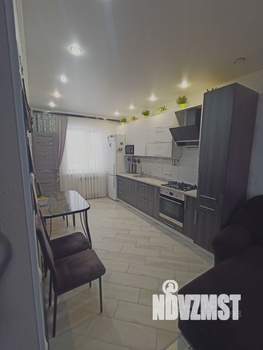 Коттедж 142м&sup2;, 2-этажный, участок 6 сот.  