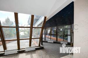 Коттедж 633м&sup2;, 4-этажный, участок 14 сот.  