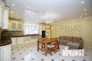 Дом 180м², 2-этажный, участок 5 сот.  