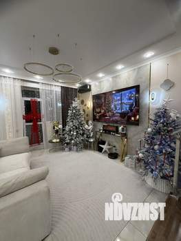 Коттедж 160м&sup2;, 2-этажный, участок 6 сот.  