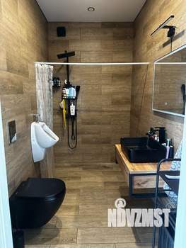 Коттедж 237м&sup2;, 6-этажный, участок 8 сот.  