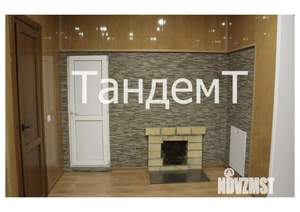 Коттедж 240м², 2-этажный, участок 10 сот.  