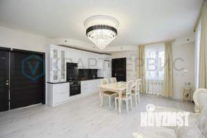 Дом 200м&sup2;, 2-этажный, участок 7 сот.  