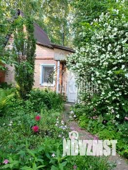 Дом 30м&sup2;, 1-этажный, участок 7 сот.  