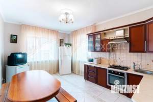 Коттедж 346м², 3-этажный, участок 14 сот.  