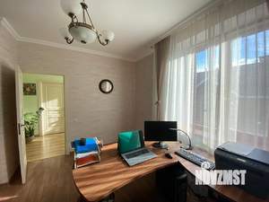 Коттедж 267м², 2-этажный, участок 13 сот.  