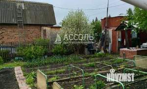 Дом 42м&sup2;, 2-этажный, участок 6 сот.  