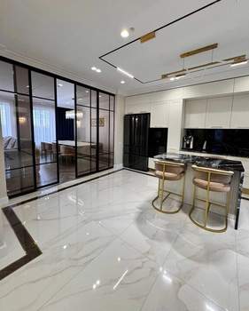 Дом 160м&sup2;, 2-этажный, участок 4 сот.  