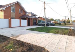 Дом 188м&sup2;, 2-этажный, участок 4 сот.  