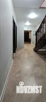 Коттедж 217м&sup2;, 2-этажный, участок 5 сот.  