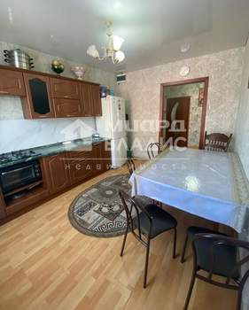 Дом 105м&sup2;, 1-этажный, участок 6 сот.  