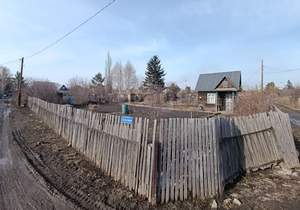 Дом 8м&sup2;, 2-этажный, участок 6 сот.  