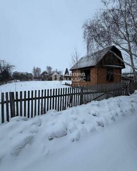 Дом 50м&sup2;, 2-этажный, участок 6 сот.  