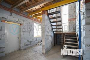 Дом 175м&sup2;, 2-этажный, участок 5 сот.  