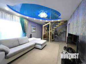 Дом 136м&sup2;, 2-этажный, участок 4 сот.  