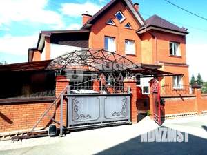 Дом 326м², 2-этажный, участок 12 сот.  