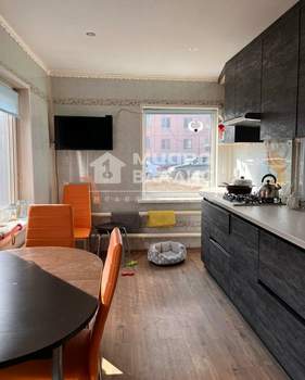 Дом 147м&sup2;, 2-этажный, участок 5 сот.  