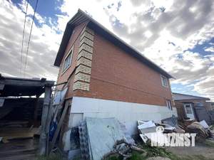 Дом 120м&sup2;, 2-этажный, участок 3 сот.  