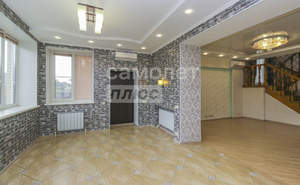 Дом 320м&sup2;, 2-этажный, участок 10 сот.  