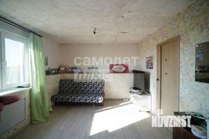 Дом 195м&sup2;, 3-этажный, участок 6300 сот.  