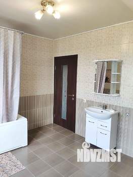 Дом 123м&sup2;, 2-этажный, участок 4 сот.  