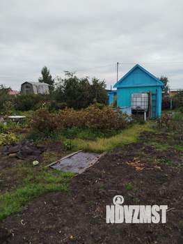 Дом 14м&sup2;, 2-этажный, участок 5 сот.  