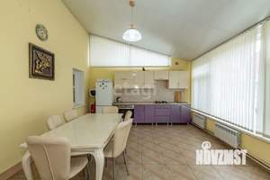 Дом 221м², 1-этажный, участок 3 сот.  