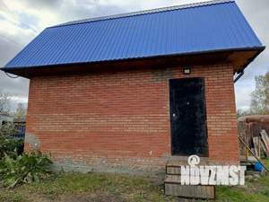 Дом 32м&sup2;, 2-этажный, участок 5 сот.  