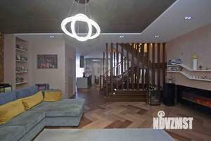 Таунхаус 294м², 3-этажный, участок 1 сот.  