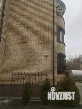 Дом 312м², 3-этажный, участок 11 сот.  