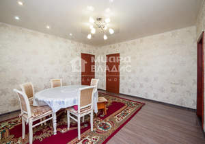 Дом 216м², 2-этажный, участок 5 сот.  